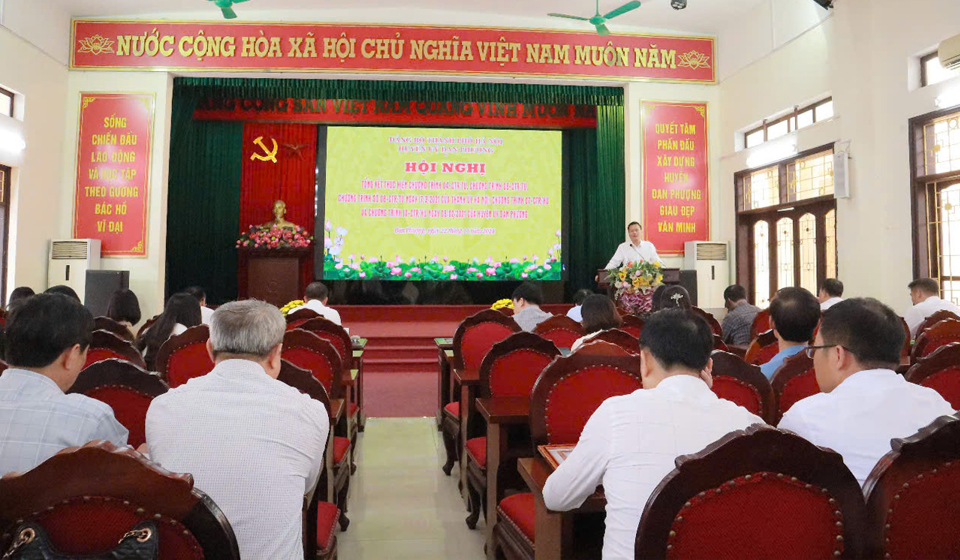 Quang cảnh hội nghị.