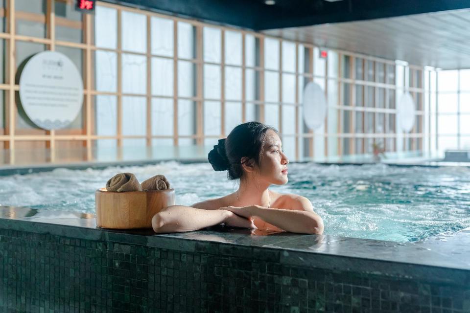 Th&agrave;nh phố Kho&aacute;ng n&oacute;ng đem đến cho du kh&aacute;ch trải nghiệm Onsen Nhật Bản đ&iacute;ch thực.