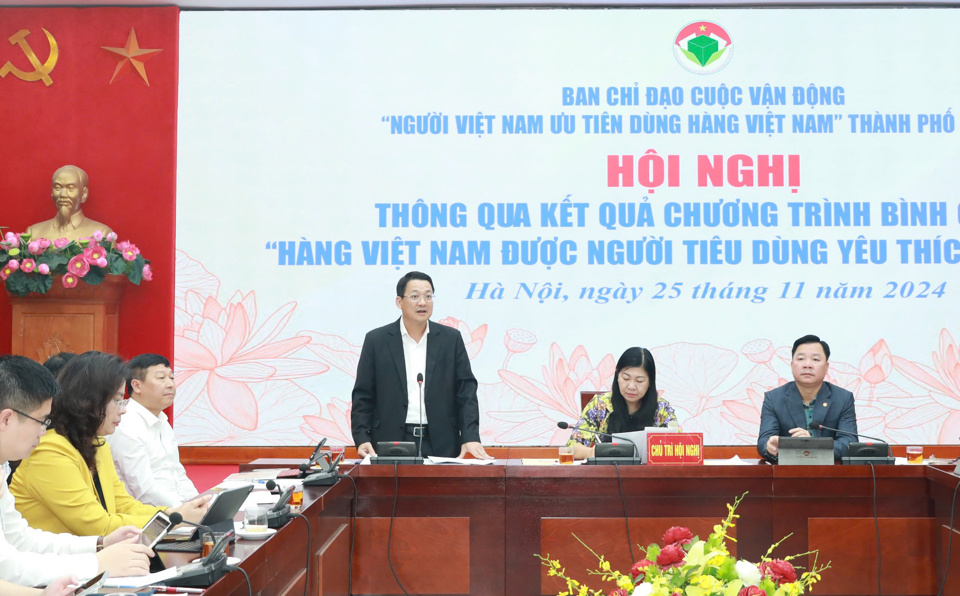 Ph&oacute; Trưởng Ban Thường trực Ban D&acirc;n vận Th&agrave;nh ủy H&agrave; Nội Vũ H&agrave; ph&aacute;t biểu