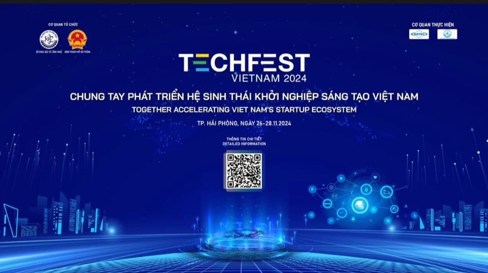 Techfest&nbsp;Việt Nam 2024 l&agrave; cột mốc quan trọng đ&aacute;nh dấu h&agrave;nh tr&igrave;nh 10 năm ph&aacute;t triển của hệ sinh th&aacute;i KNST tại Việt Nam.