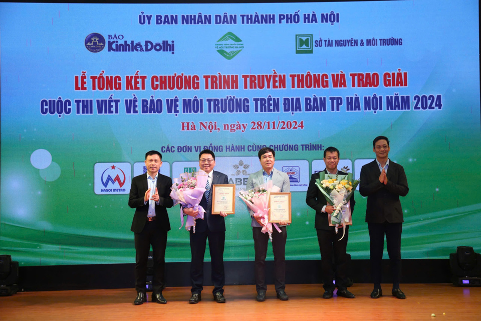 Vì một Thủ đô xanh - sạch - đẹp và phát triển bền vững - Ảnh 1