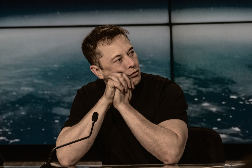 Tỷ ph&uacute; Elon Musk "hụt" cơ hội bỏ t&uacute;i 56 tỷ USD sau ph&aacute;n quyết của thẩm ph&aacute;n&nbsp;Kathaleen McCormick. Ảnh: Flickr/Daniel Oberhaus