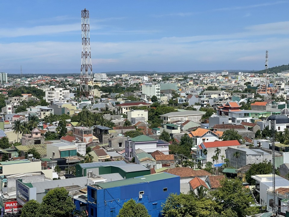 Phương &aacute;n sắp xếp, tinh gọn c&aacute;c cơ quan chuy&ecirc;n m&ocirc;n cấp huyện t&ugrave;y theo t&iacute;nh chất, đặc điểm của địa phương.