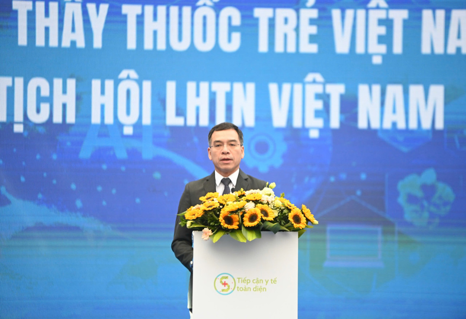 TS H&agrave; Anh Đức, Ph&oacute; Chủ tịch Hội Li&ecirc;n hiệp thanh ni&ecirc;n Việt Nam lần thứ IX, Chủ tịch Hội Thầy thuốc trẻ Việt Nam - Ảnh: L&acirc;m Hải