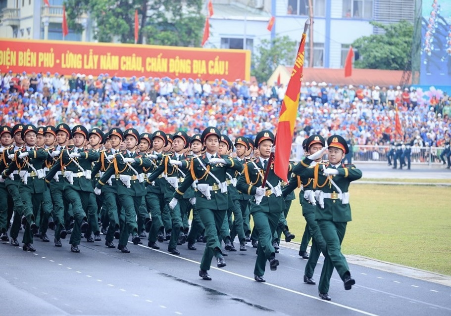 Từ khi th&agrave;nh lập đến nay, Qu&acirc;n đội Nh&acirc;n d&acirc;n Việt Nam ng&agrave;y c&agrave;ng lớn mạnh, trưởng th&agrave;nh. Ảnh:chinhphu.vn.