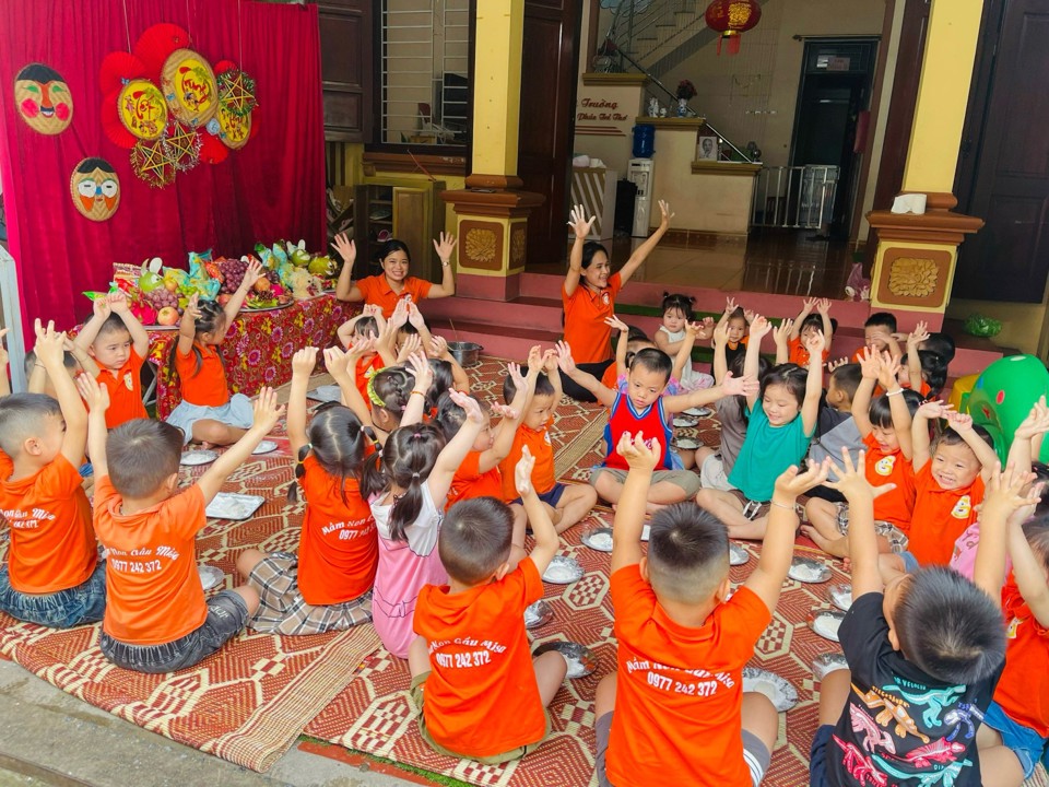 Qua r&agrave; so&aacute;t cho thấy, hiện nh&acirc;n vi&ecirc;n nu&ocirc;i dưỡng đang l&agrave;m việc tại c&aacute;c trường Mầm non tr&ecirc;n địa b&agrave;n TP H&agrave; Nội đời sống c&ograve;n gặp nhiều kh&oacute; khăn - Ảnh: minh họa