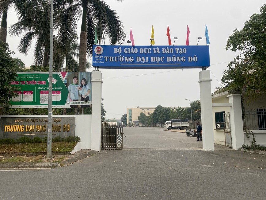 Tập lái chung sân với bãi xe đầu kéo: nguy hiểm rình rập học viên - Ảnh 2