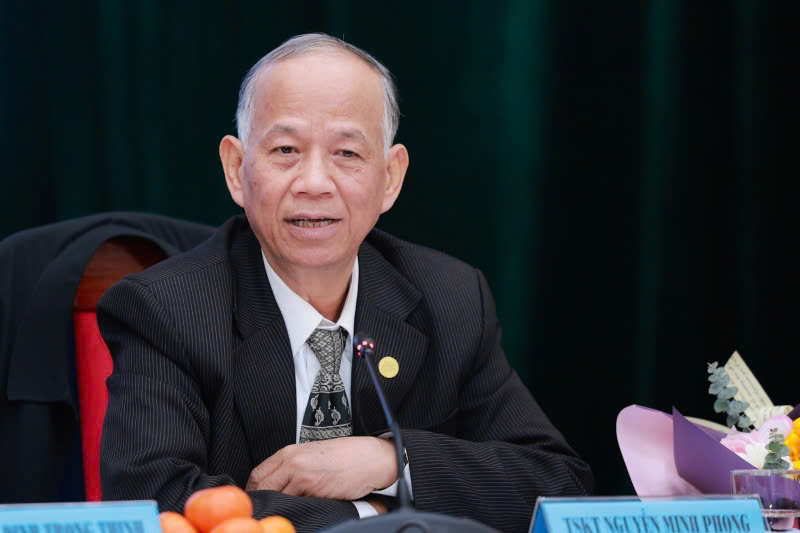 TS Nguyễn Minh Phong - Nguy&ecirc;n Trưởng ph&ograve;ng Nghi&ecirc;n cứu kinh tế Viện Nghi&ecirc;n cứu ph&aacute;t triển kinh tế - x&atilde; hội H&agrave; Nội. Ảnh: Khắc Ki&ecirc;n