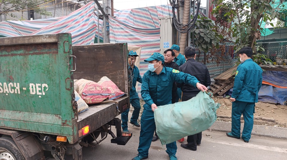 C&aacute;c lực lượng tham gia t&iacute;ch cực, s&ocirc;i nổi.