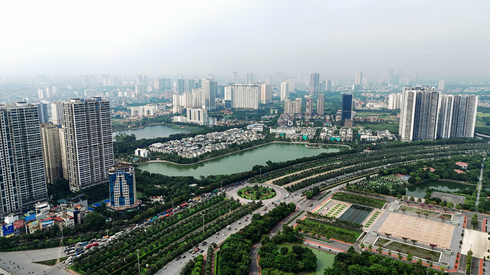 Xây dựng thủ đô Hà Nội “Văn hiến - Văn minh - Hiện đại”; phát triển ngang tầm thủ đô các nước phát triển trên thế giới. Ảnh Hải Linh