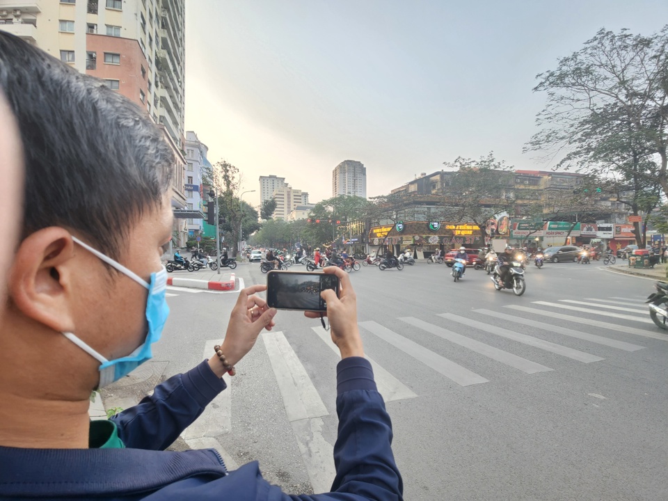 Chi hỗ trợ cá nhân, tổ chức cung cấp thông tin phản ánh hành vi vi phạm hành chính về trật tự, ATGT của 1 vụ, việc không quá 10% số tiền xử phạt. Ảnh: Thanh Hải 