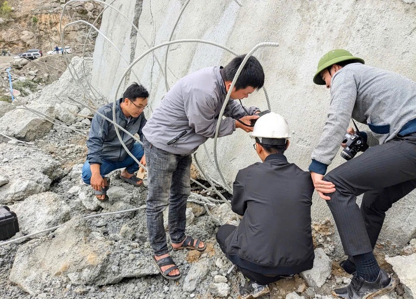 Điều tra bước đầu nguy&ecirc;n nh&acirc;n vụ tai nạn lao động ở thuỷ điện Đăk Mi 1 l&agrave;m 5 người thiệt mạng