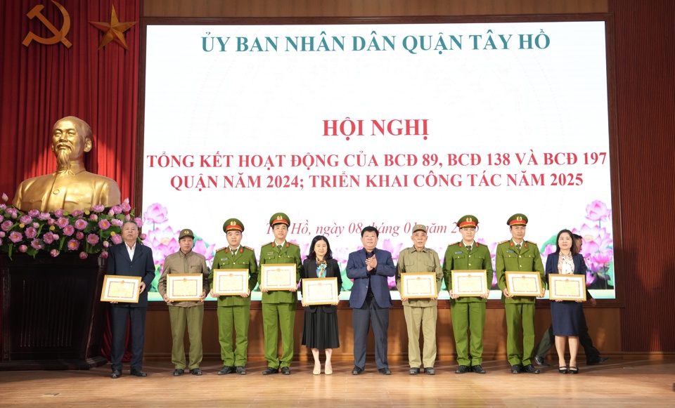 Tây Hồ: quyết tâm đảm bảo an toàn cho người dân vui Xuân, đón Tết - Ảnh 1