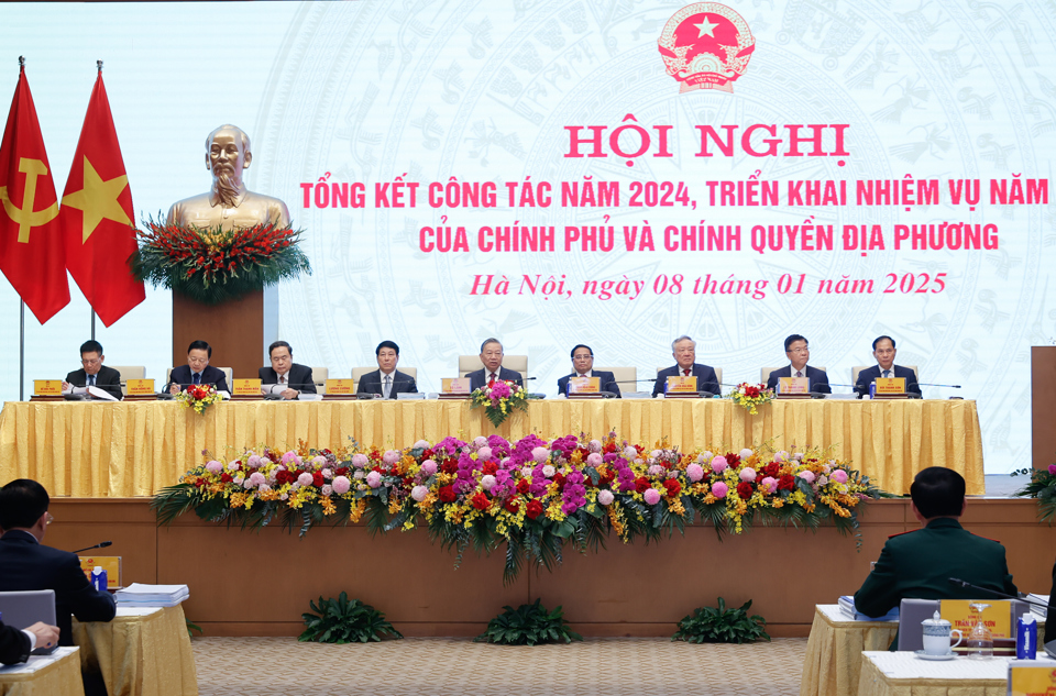 Hội nghị tổng kết c&ocirc;ng t&aacute;c năm 2024, triển khai nhiệm vụ năm 2025 của Ch&iacute;nh phủ v&agrave; ch&iacute;nh quyền địa phương c&oacute; &yacute; nghĩa hết sức quan trọng, tập trung đ&aacute;nh gi&aacute; t&igrave;nh h&igrave;nh, kết quả đạt được tr&ecirc;n c&aacute;c lĩnh vực trong năm 2024. Ảnh: VGP/Nhật Bắc