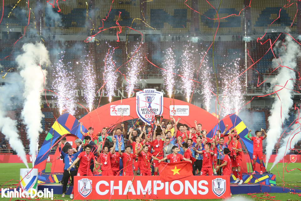 Tuyển Việt Nam mang đến sự khởi sắc ngay đầu năm 2025 với chức vô địch ASEAN Cup 2024. Ảnh Ngọc Tú