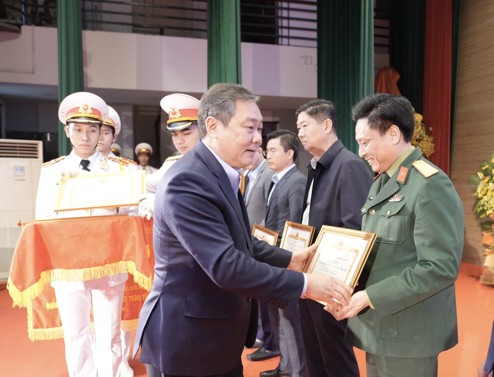 Hà Nội: thực hiện tốt tuyển chọn công dân nhập ngũ, tạo bước đột phá về chất lượng - Ảnh 1