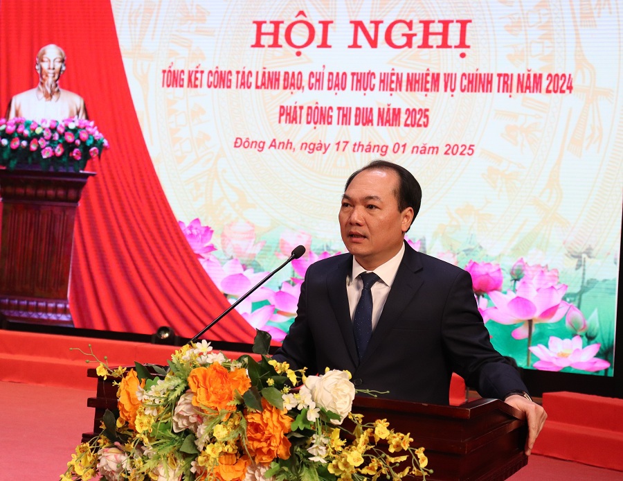 Chủ tịch UBND huyện Đ&ocirc;ng Anh Nguyễn Anh Dũng ph&aacute;t động phong tr&agrave;o thi đua năm 2025.