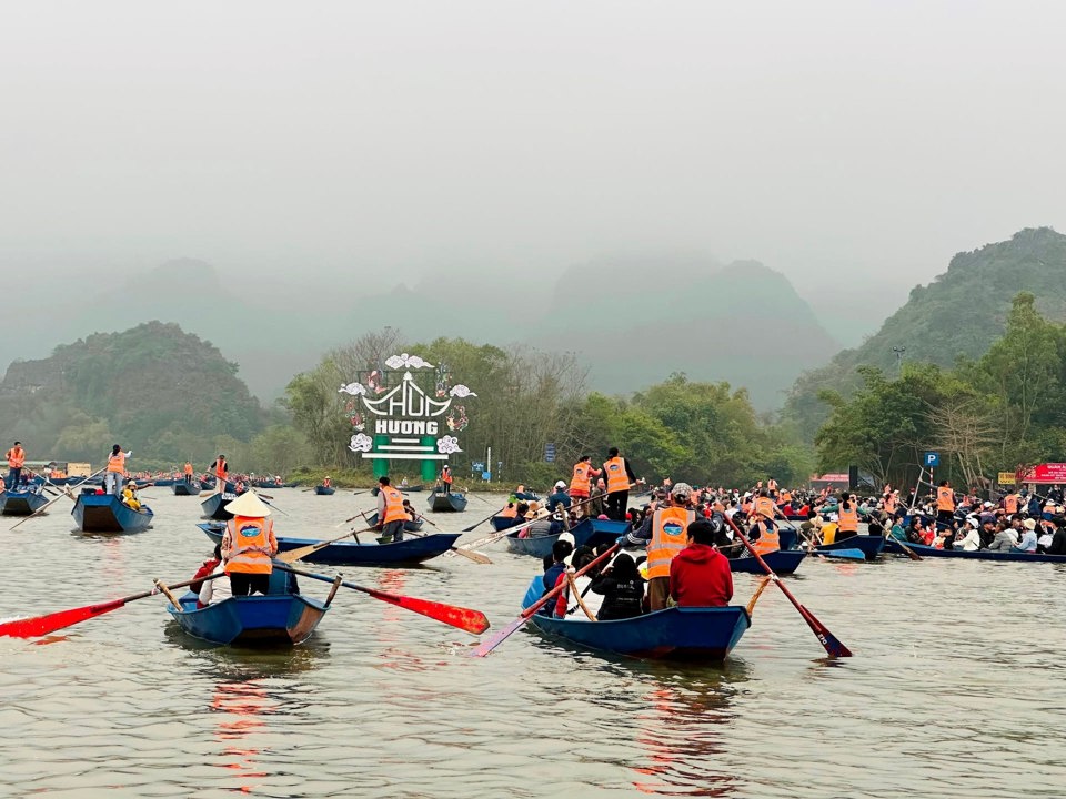 Lễ khai hội ch&ugrave;a Hương được tổ chức v&agrave;o ng&agrave;y 3/2/2025 (tức ng&agrave;y m&ugrave;ng 6 th&aacute;ng Gi&ecirc;ng).