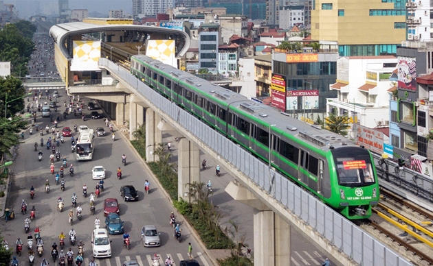 Bộ Giao th&ocirc;ng vận tải ho&agrave;n thiện Hồ sơ dự thảo Nghị quyết về cơ chế, ch&iacute;nh s&aacute;ch đặc th&ugrave;, đặc biệt để ph&aacute;t triển hệ thống mạng lưới đường sắt đ&ocirc; thị tại Th&agrave;nh phố H&agrave; Nội, Th&agrave;nh phố Hồ Ch&iacute; Minh, tr&igrave;nh Ch&iacute;nh phủ trong ng&agrave;y 25/01/2025.