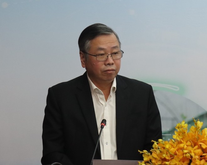 &Ocirc;ng Huỳnh Anh Minh.