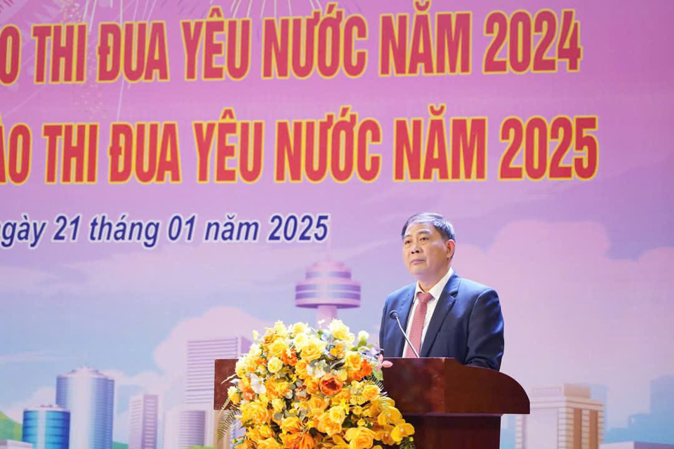 Chủ tịch UBND huyện Thường T&iacute;n Nguyễn Xu&acirc;n Minh ph&aacute;t động phong tr&agrave;o thi đua năm 2025