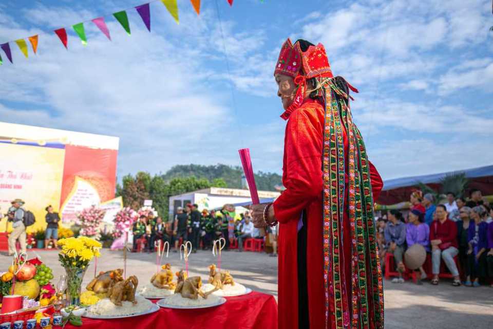 Nghi lễ Then được c&ocirc;ng nhận l&agrave; Di sản văn ho&aacute; phi vật thể quốc gia từ năm 2012. Ảnh: TTT