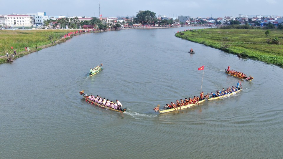 Chương tr&igrave;nh thu h&uacute;t h&agrave;ng ngh&igrave;n du kh&aacute;ch. Ảnh: TTT