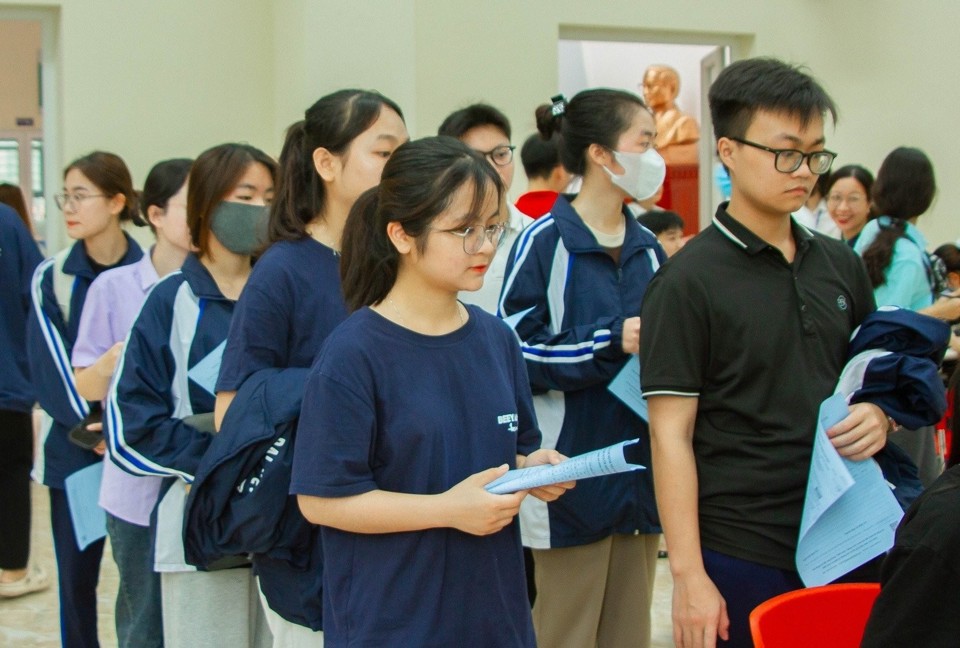 Sinh viên Đại học Quốc gia Hà Nội.