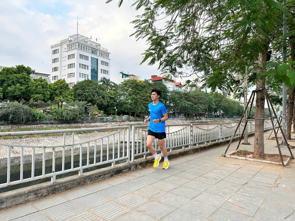 S&ocirc;ng T&ocirc; Lịch l&agrave; một phần k&iacute; ức tuổi thơ của nhiều người d&acirc;n Thủ đ&ocirc; H&agrave; Nội.