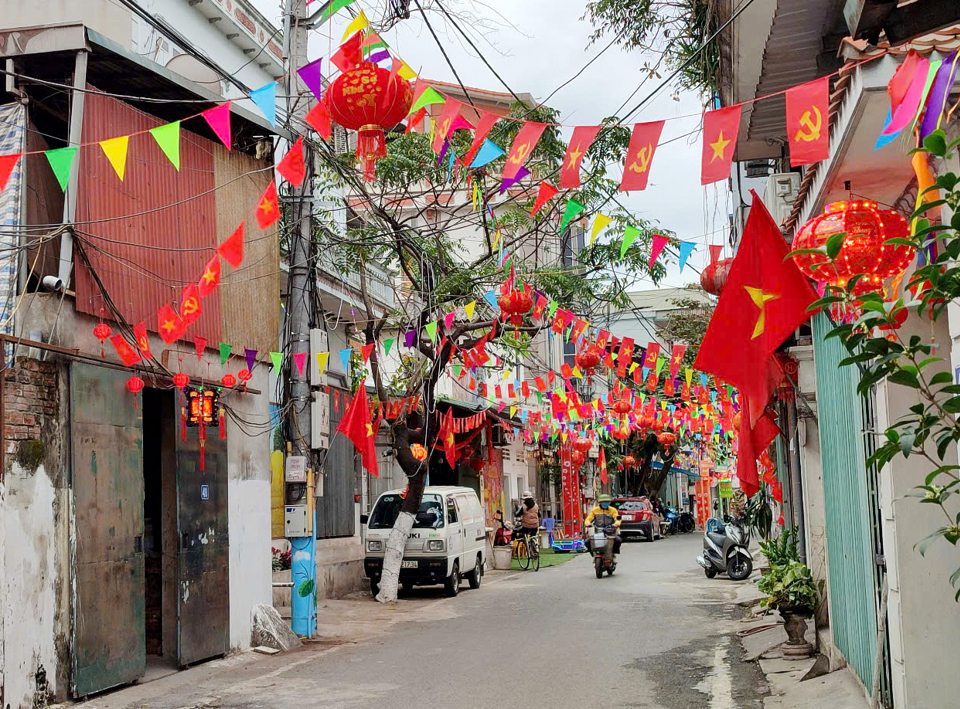 Trang tr&iacute; đường l&agrave;ng ng&otilde; x&oacute;m tại th&ocirc;n Đại Ph&ugrave;ng.