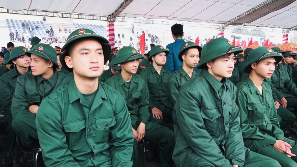 161 t&acirc;n binh ưu t&uacute; của qu&ecirc; hương Thanh Oai trong ng&agrave;y hội t&ograve;ng qu&acirc;n.