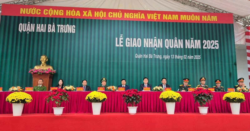 C&aacute;c đại biểu dự Lễ giao, nhận qu&acirc;n năm 2025