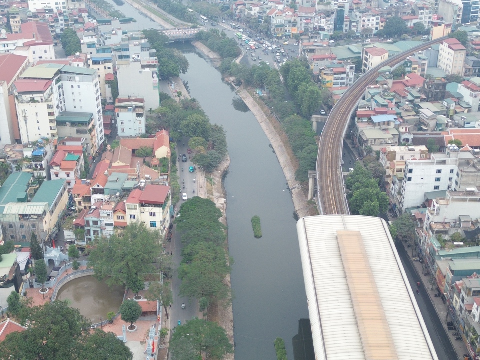 Một đoạn s&ocirc;ng T&ocirc; Lịch.