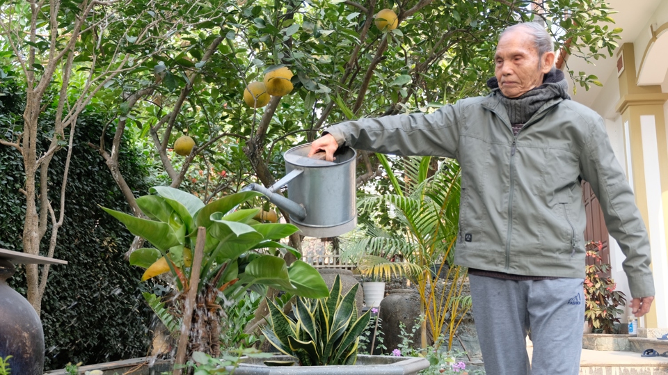 Người d&acirc;n huyện Ph&uacute;c Thọ t&iacute;ch cực tham gia x&acirc;y dựng đời sống văn ho&aacute; mới.