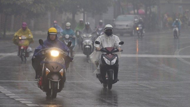 Kh&ocirc;ng kh&iacute; lạnh mang hơi ẩm v&agrave;o, thời tiết miền Bắc v&agrave; H&agrave; Nội diễn biến xấu. Ảnh minh họa. Nguồn: Internet.