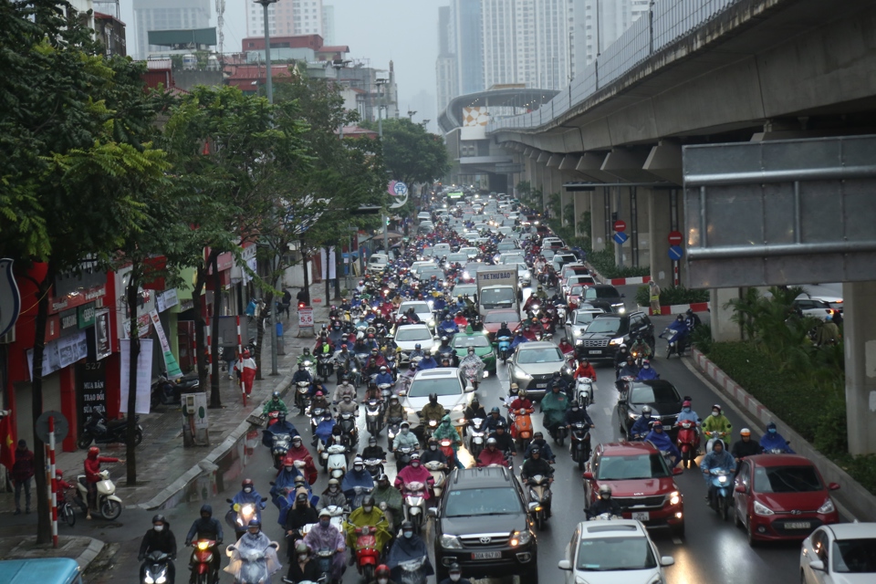 H&agrave; Nội đang tập trung nguồn lực giải quyết &ldquo;vấn nạn&rdquo; &ugrave;n tắc giao th&ocirc;ng.&nbsp;