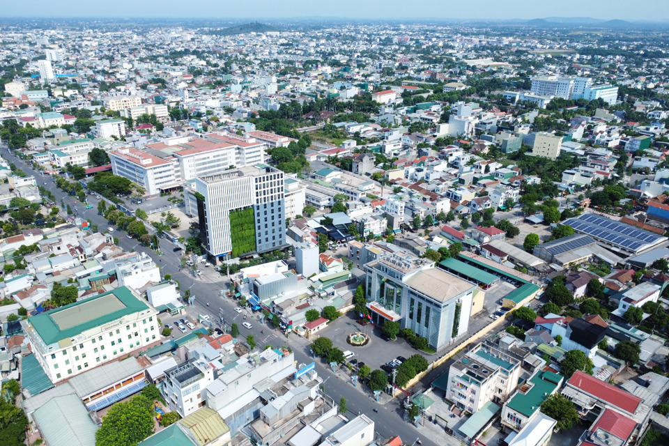 Hiện tr&ecirc;n địa b&agrave;n tỉnh Quảng Ng&atilde;i vẫn chưa c&oacute; dự &aacute;n nh&agrave; ở x&atilde; hội n&agrave;o ho&agrave;n th&agrave;nh.